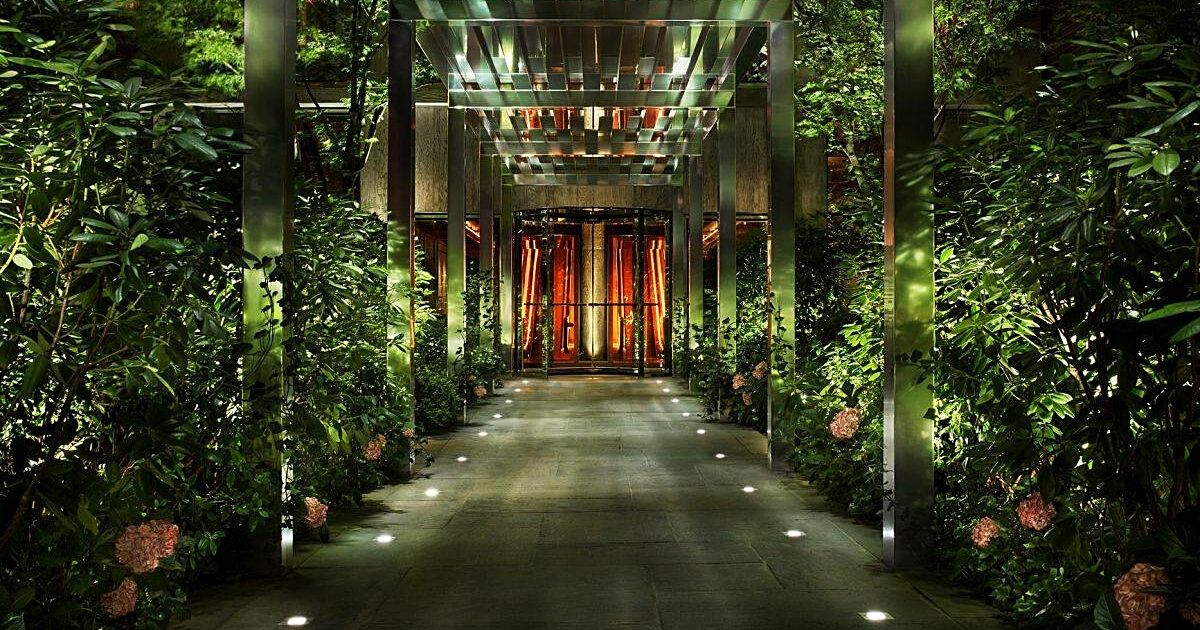 Public Hotel New York biophilic design